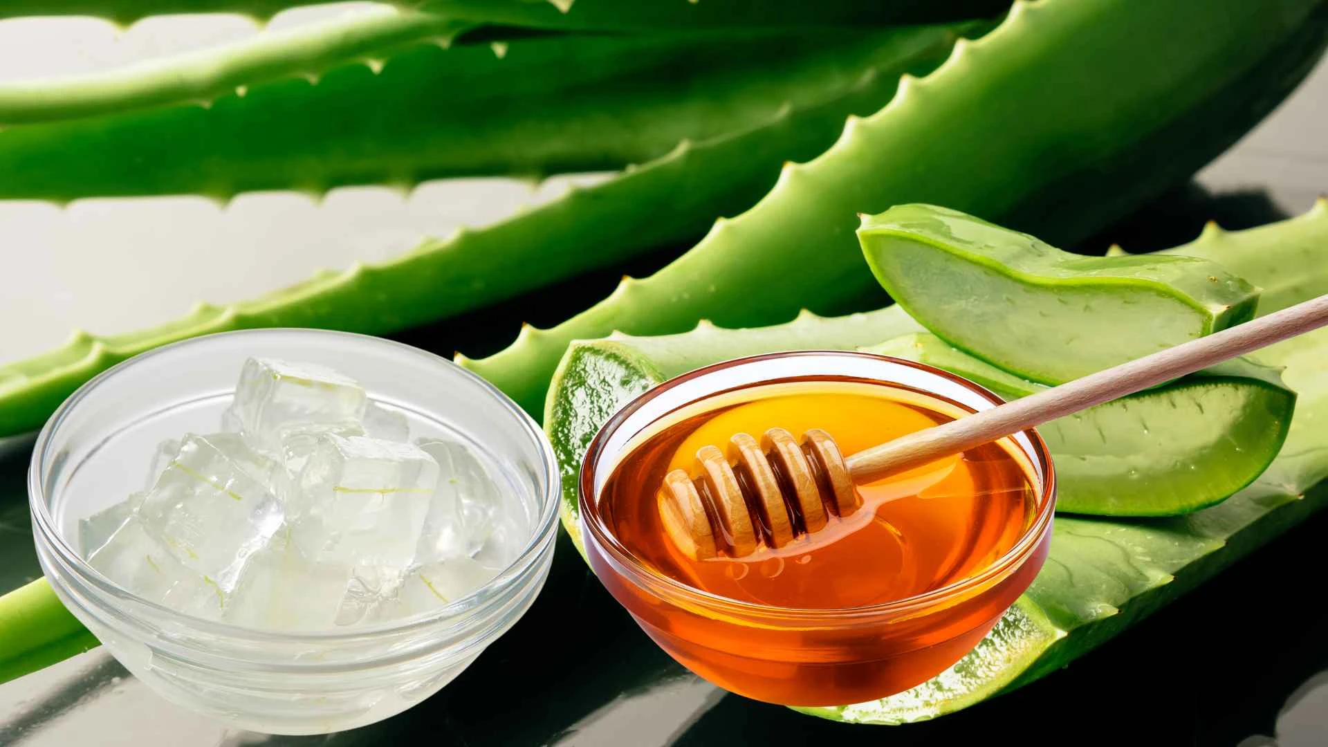 Mật ong kết hợp với nha đam có tác dụng gì với da? - Hình 1