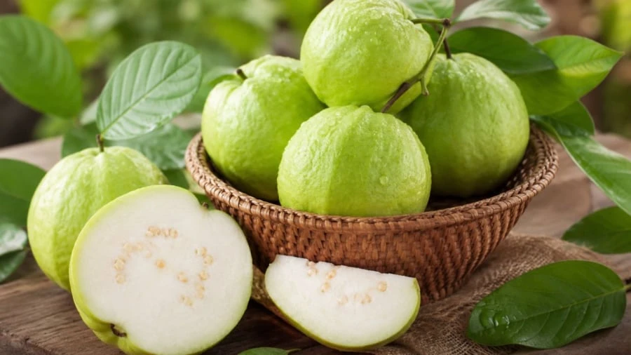 Ăn 1 quả ổi vào buổi sáng có tác dụng gì? 5 lý do bạn nên thử ngay - Hình 1