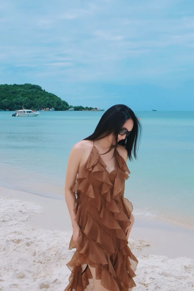Dù hàng loạt mỹ nữ xuất hiện nhưng bóng hồng này vẫn là đỉnh cao nhan sắc phim giờ vàng VTV: Lên phim nào là rần rần phim đó - Hình 8