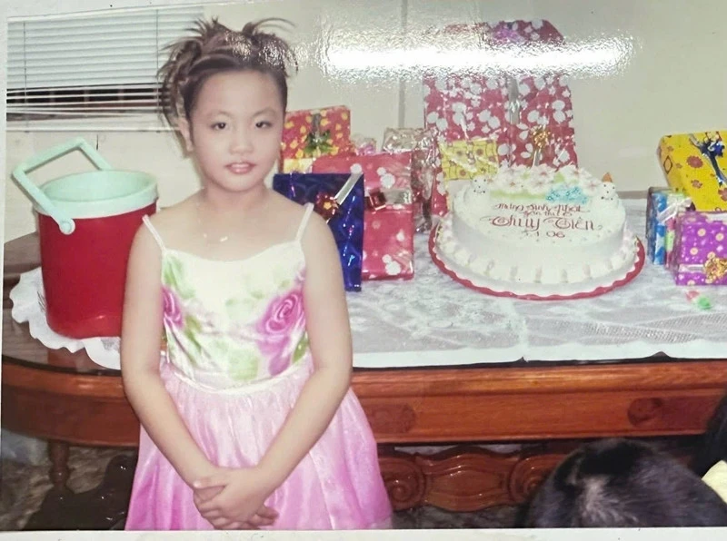 Mạnh Trường khoe mít trĩu quả trong biệt thự nhà vườn, con trai Jennifer Phạm cao vượt mẹ - Hình 5
