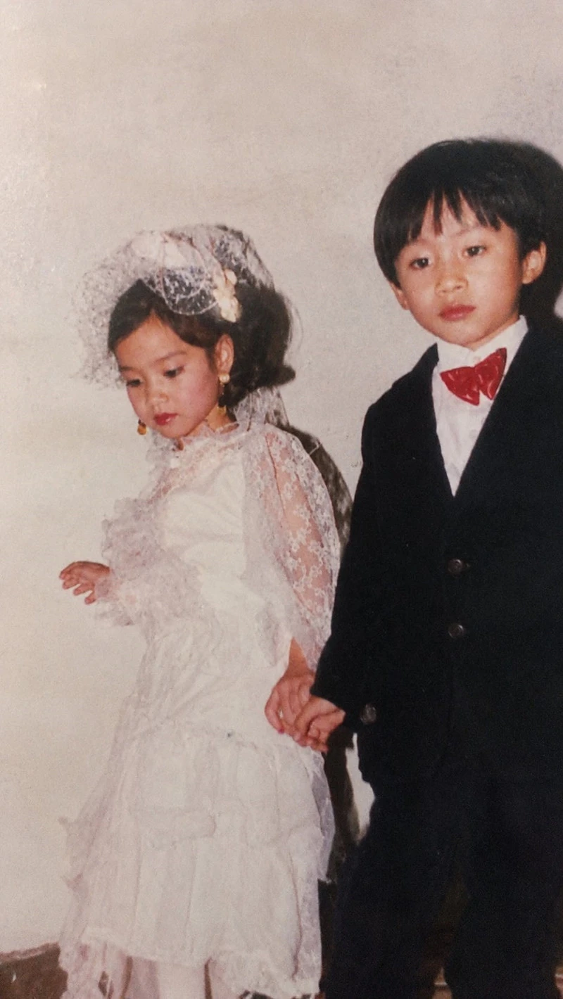 Mạnh Trường khoe mít trĩu quả trong biệt thự nhà vườn, con trai Jennifer Phạm cao vượt mẹ - Hình 11