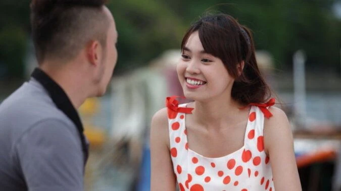 5 mỹ nhân có nụ cười đẹp nhất Việt Nam: Minh Hằng xếp sau Lan Ngọc, hạng 1 rạng rỡ hơn cả mặt trời - Hình 8