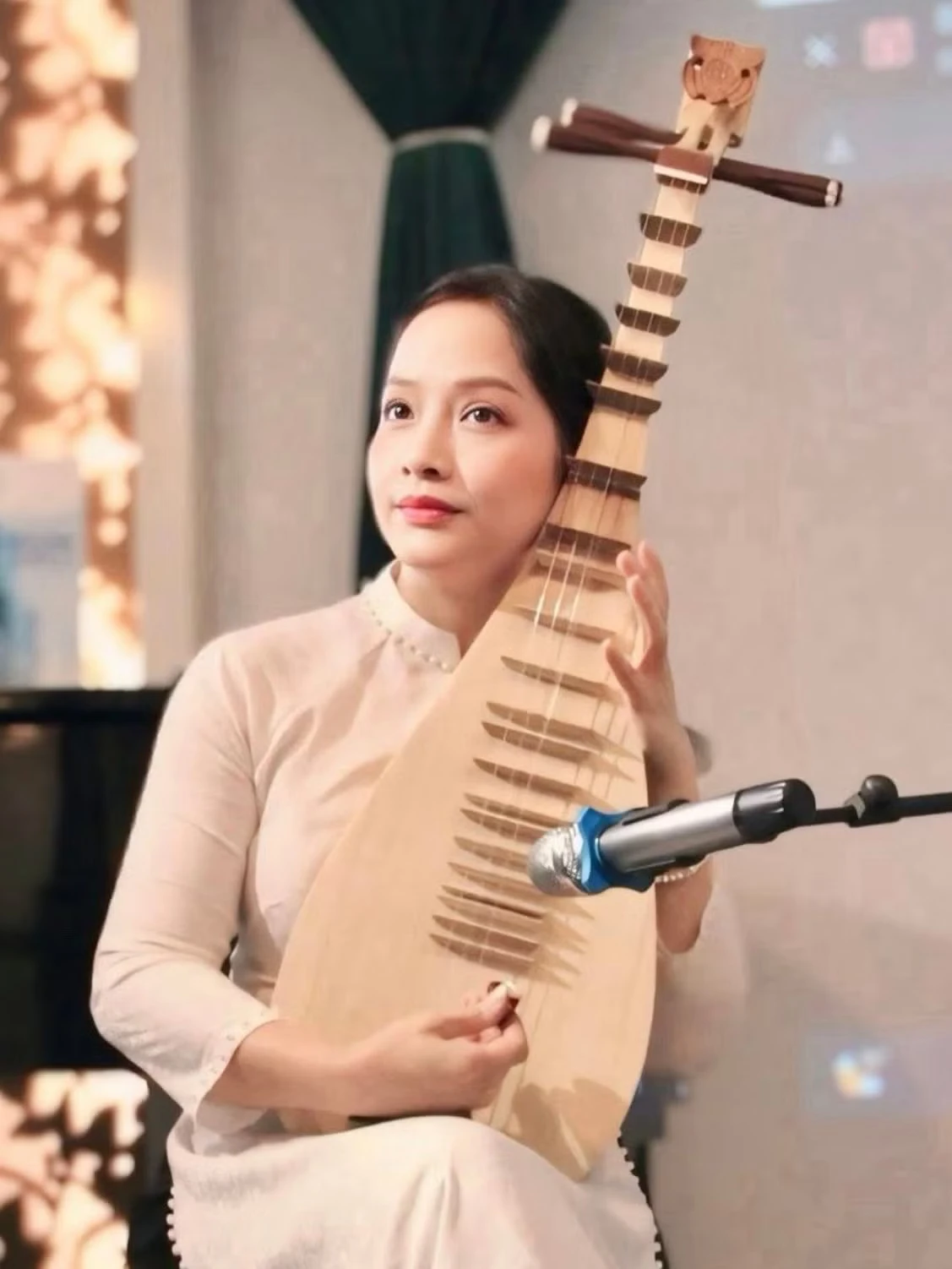 Mỹ nhân đẹp nhất Phía Trước Là Bầu Trời trẻ mãi không già sau 20 năm, bỏ nghề sống cô độc ở tuổi 40 - Hình 4