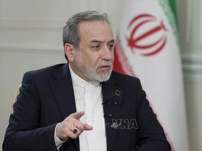 Tuyên bố đáng chú ý của Ngoại trưởng Iran khi thỏa thuận hòa bình gần hơn bao giờ hết - Hình 1