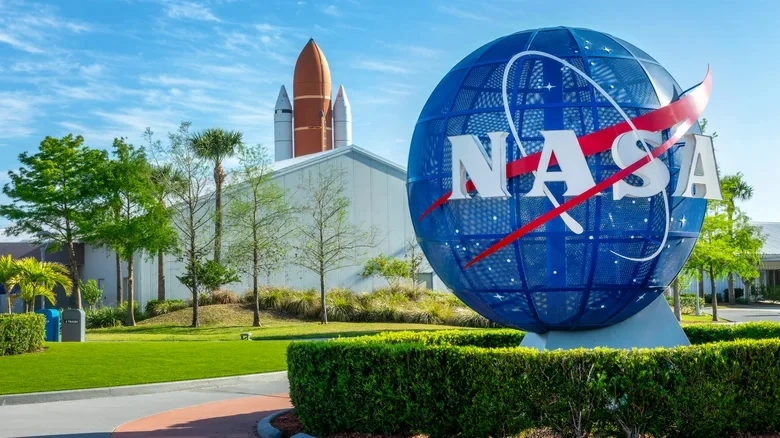 Phi hành gia trở về từ vũ trụ với ADN thay đổi: Thí nghiệm trên cặp anh em sinh đôi của NASA hé lộ điều đáng lo ngại - Hình 2