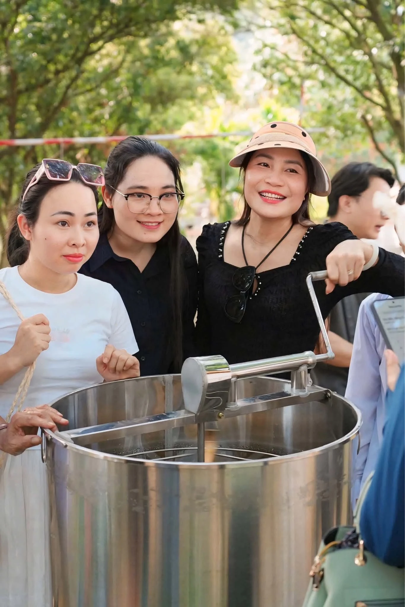 Mô hình du lịch mới từ Mùa quả chín xứ Đông - Hình 16
