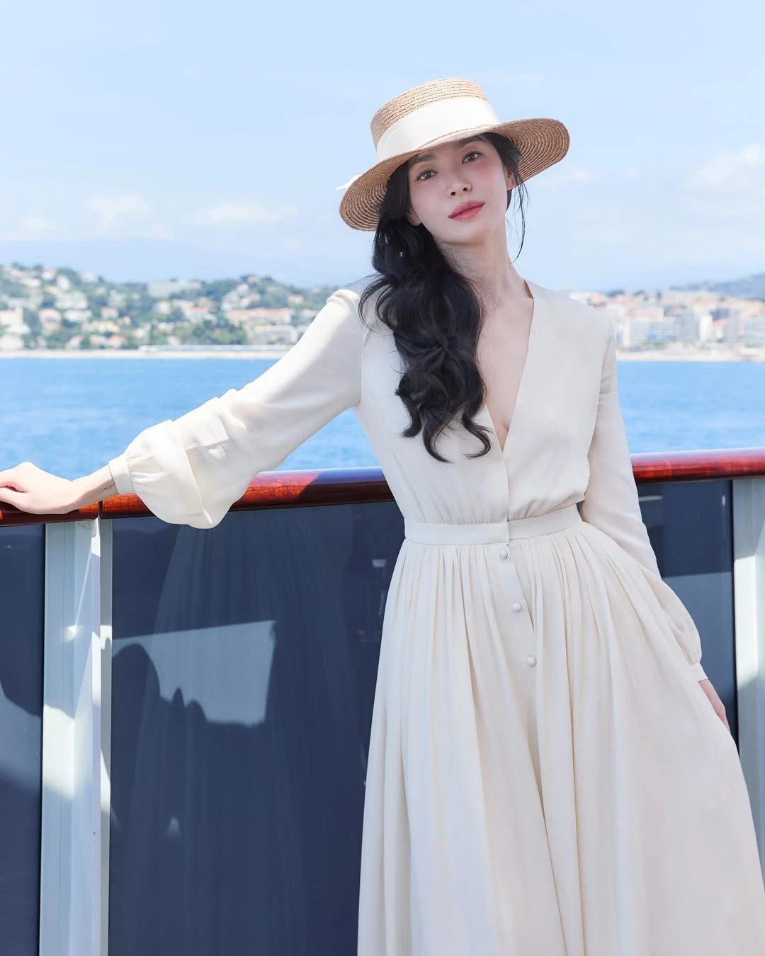 Thấy cả mùa hè trong nhan sắc Song Hye Kyo - Hình 1