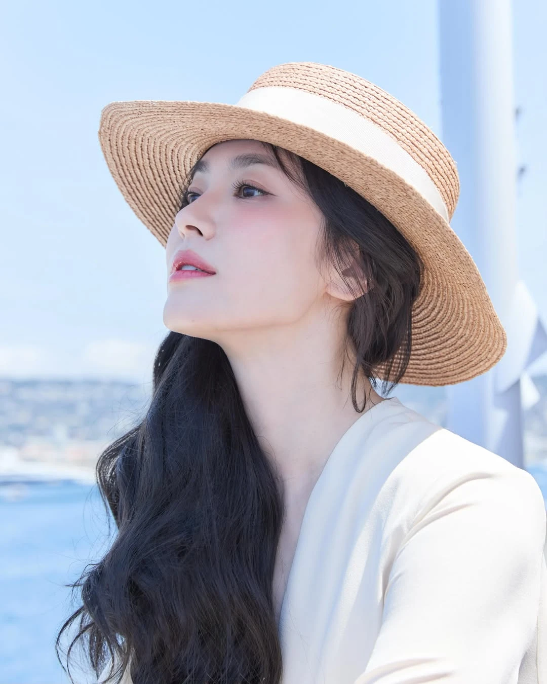 Thấy cả mùa hè trong nhan sắc Song Hye Kyo - Hình 7