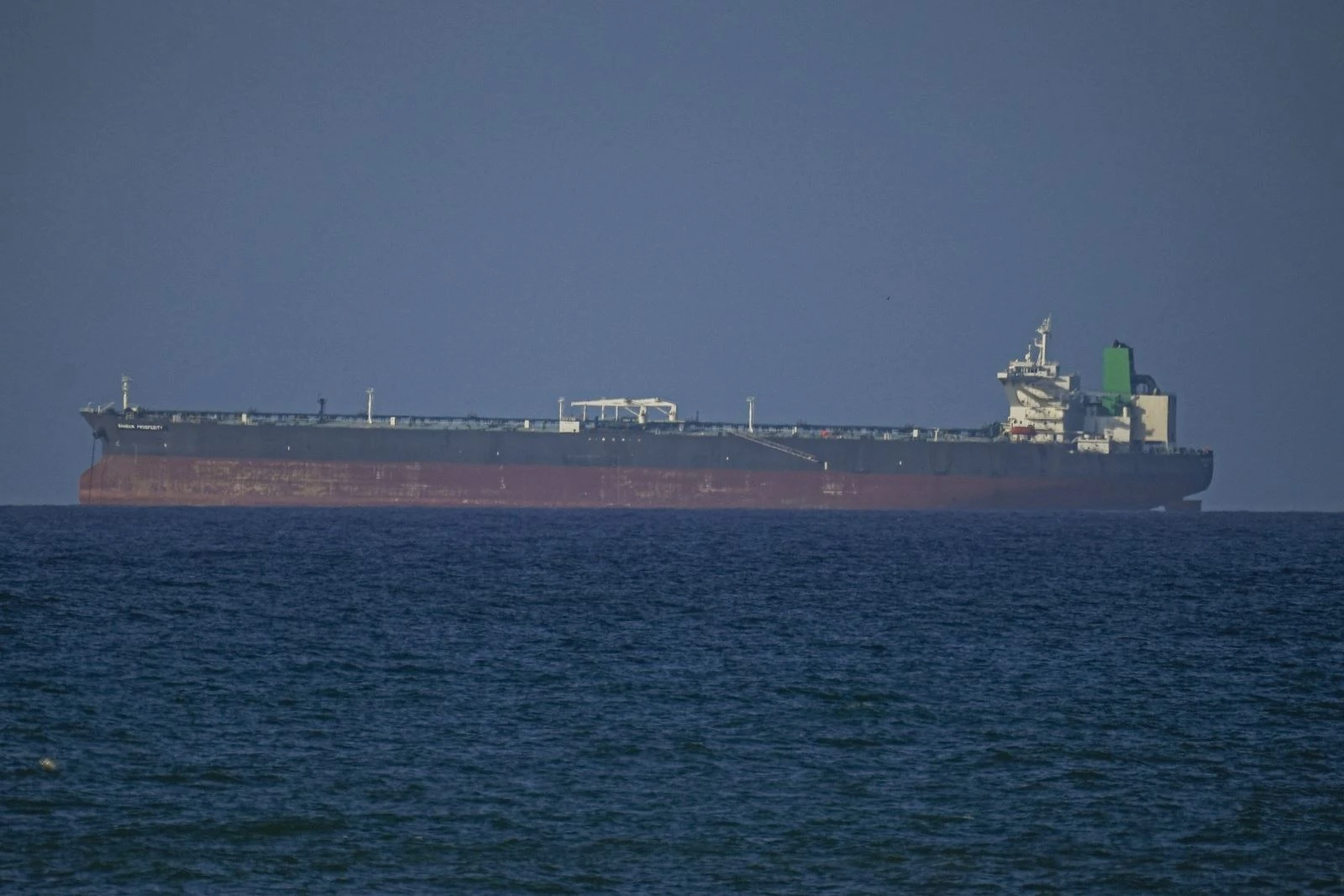 Eo biển Hormuz mở cửa trở lại: Tàu thuyền đã thực sự an toàn? - Hình 2