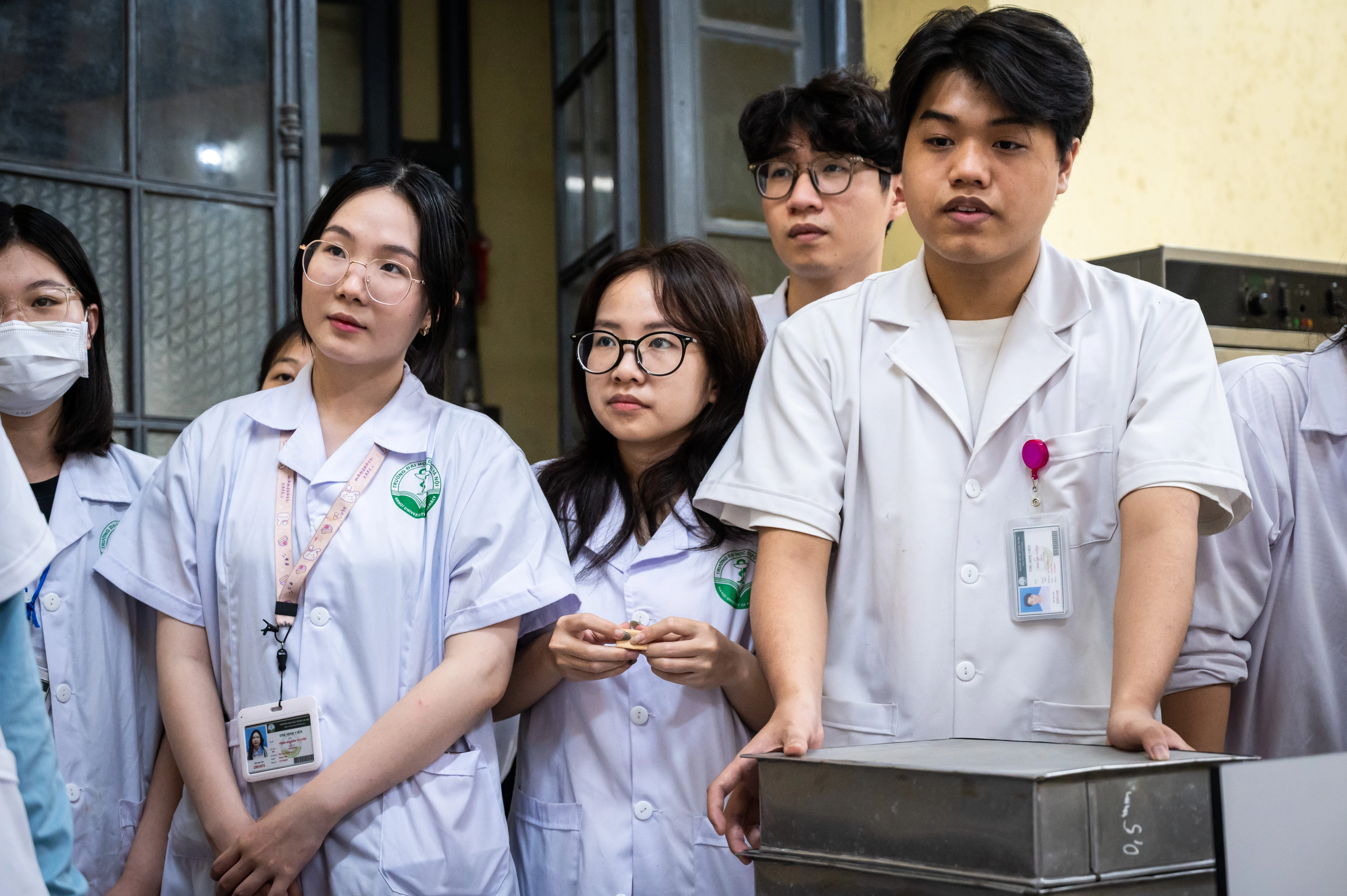 Học ngành nào được cấp học bổng, hỗ trợ sinh hoạt phí? - Hình 1