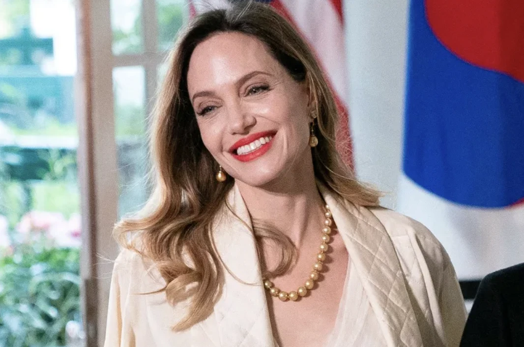 Angelina Jolie vẫn chưa tha thứ cho Brad Pitt sau 10 năm chia tay? - Hình 5