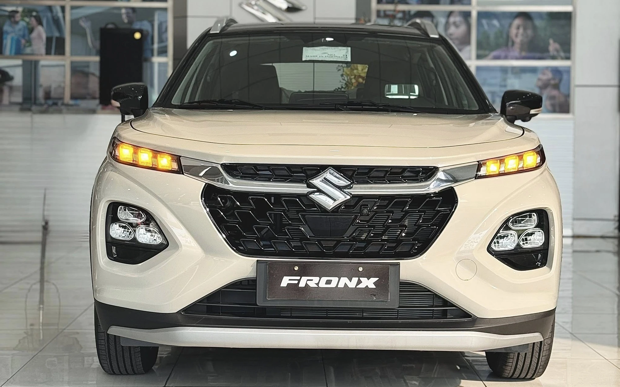 Giá xe Suzuki Fronx giảm mạnh, thấp kỷ lục, SUV hạng A rẻ hơn cả Kia Morning, Hyundai Grand i10 - Hình 1