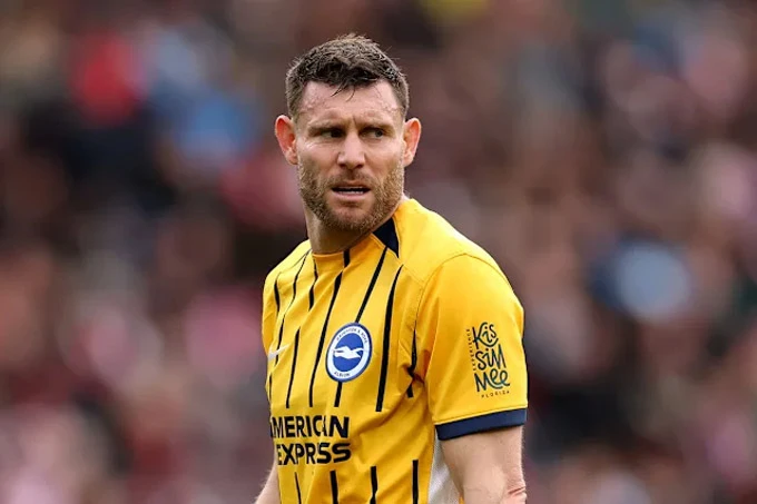 James Milner giải nghệ với kỷ lục vô tiền khoáng hậu tại Premier League - Hình 2