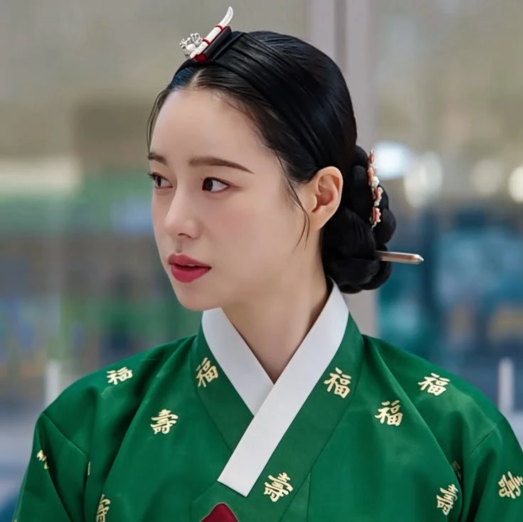 Lee Do Hyun bị đòi đuổi khỏi Hàn Quốc vì Lim Ji Yeon - Hình 3