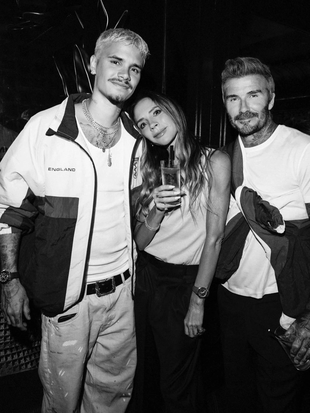 Ngó lơ rạn nứt với cậu cả Brooklyn, nhà Beckham - Victoria rầm rộ lăng xê cậu hai Romeo làm ông chủ hãng thời trang - Hình 3