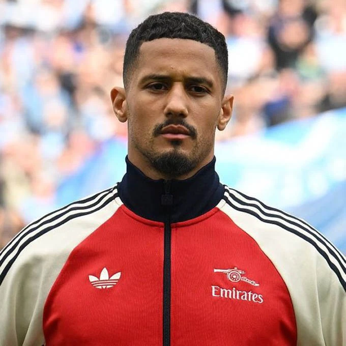 Saliba nguy cơ cao không thể dự World Cup - Hình 1