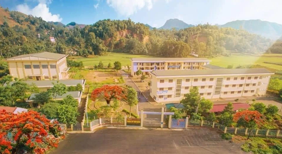 Ngôi trường năm nào cũng lọt top điểm chuẩn thấp nhất Hà Nội nhưng được xem là hiện tượng giáo dục: Năm 2024 có học sinh đạt giải Quốc gia! - Hình 1
