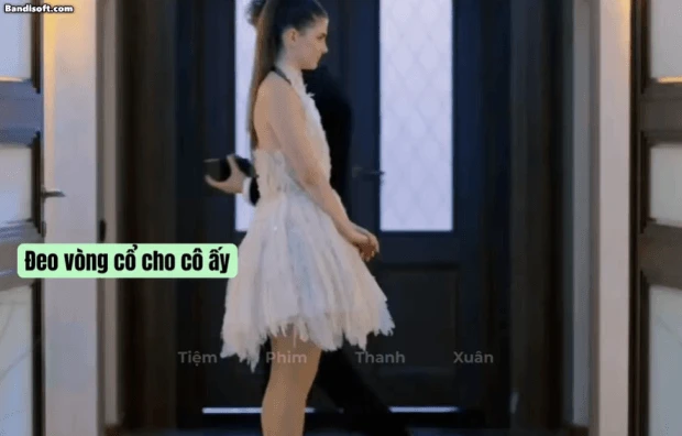 Lọ Lem đẹp thế này thì hoàng tử nào chịu cho nổi: Gương mặt như một thiên sứ, hoàn hảo AI không vẽ nổi - Hình 3