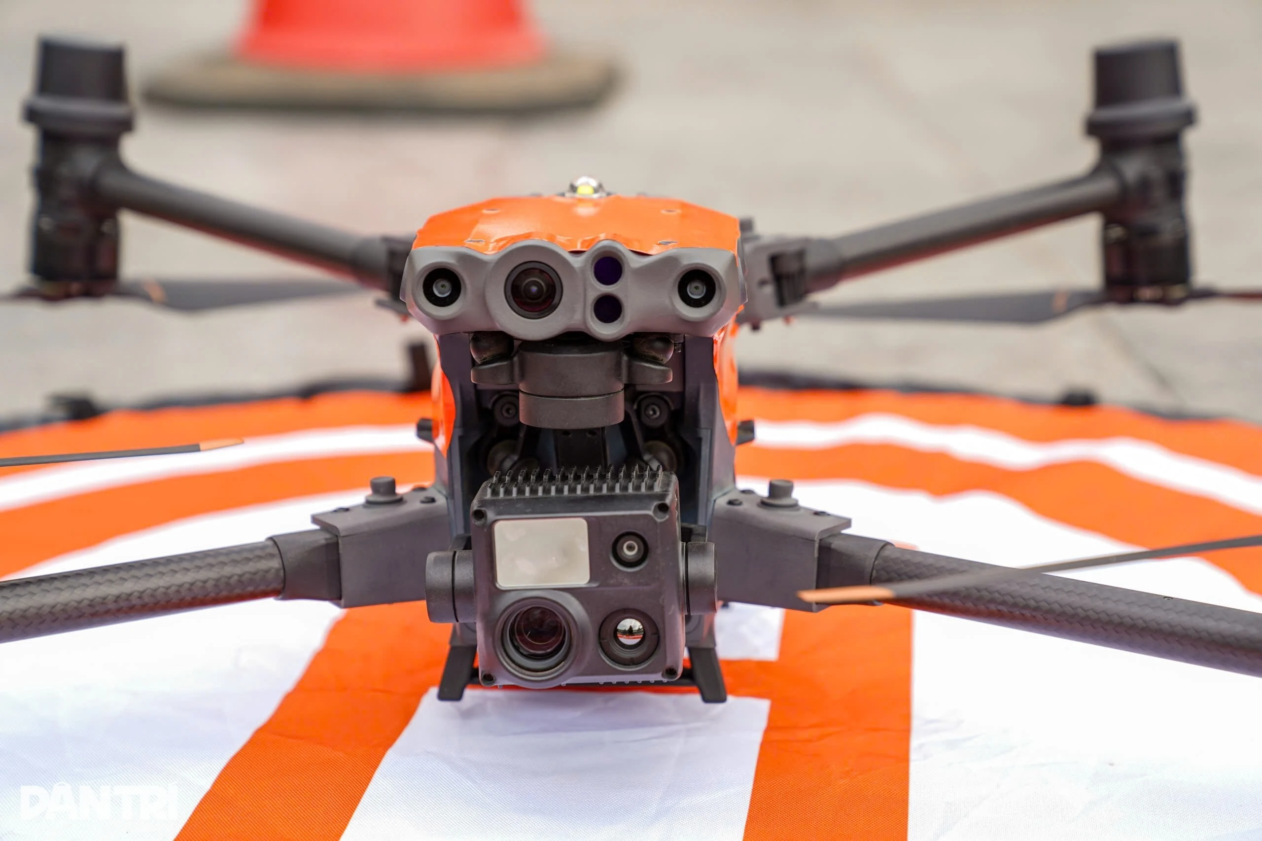 Công an Hà Nội dùng UAV gắn AI giám sát an ninh, tuần tra từ trên cao - Hình 3