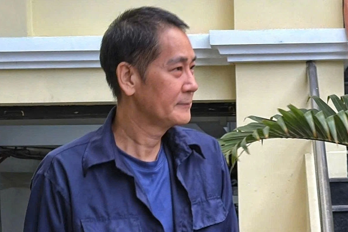 Đạo diễn Lê Minh vướng lao lý vì tạt chất bẩn vào nhà con nợ - Hình 1