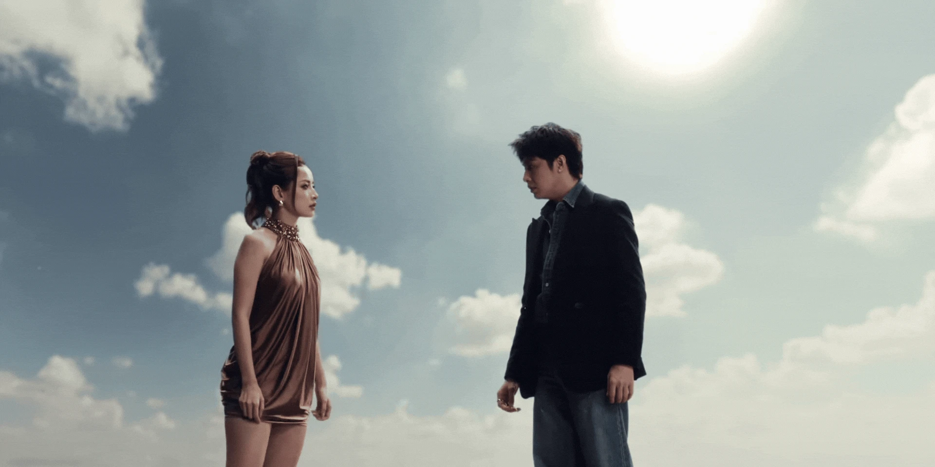 Noo Phước Thịnh tiết lộ từng muốn bỏ nghề, loay hoay 4 năm mới rủ mỹ nhân đẹp nhất Việt Nam cùng mở tiệc visual - Hình 1