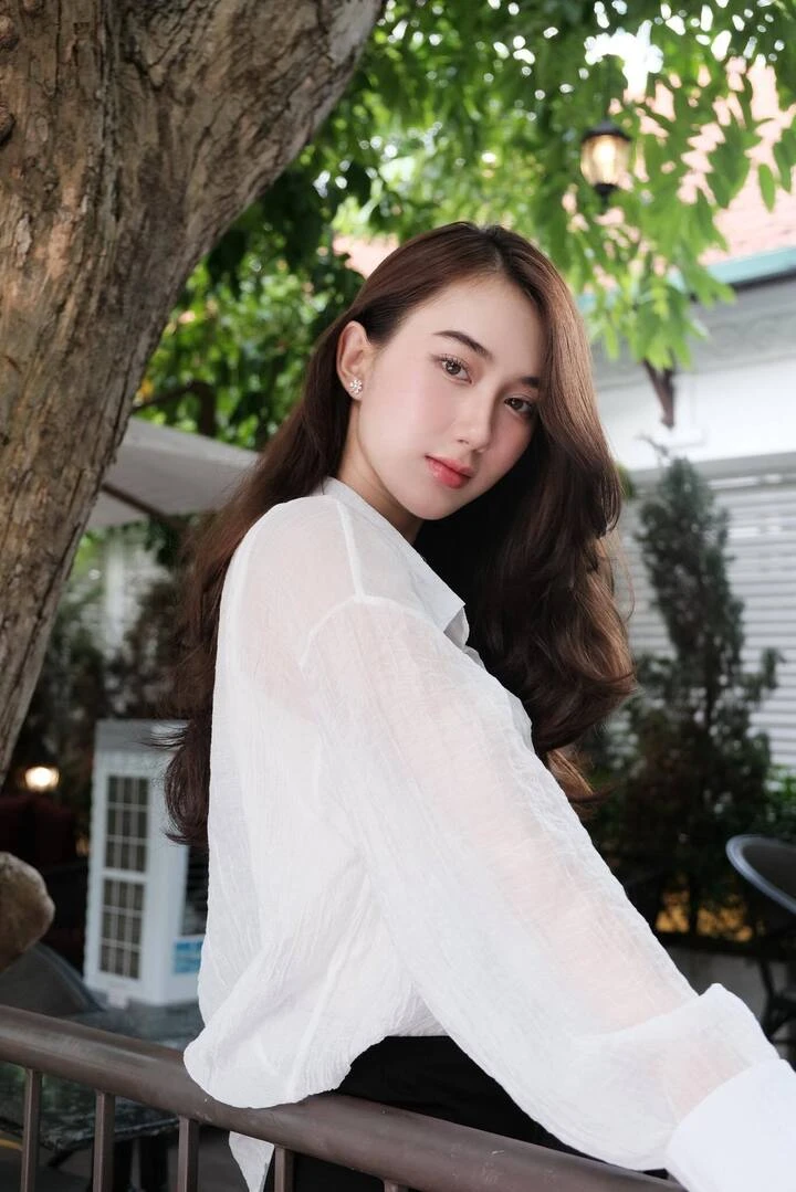 Nữ diễn viên Gen Z đóng vai tiểu tam đang gây sốt phim giờ vàng VTV là ai? - Hình 4