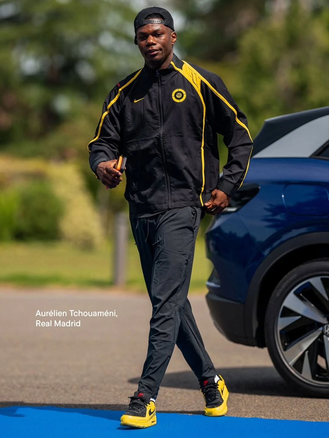 Tuyển Pháp hội quân World Cup mà ngỡ Paris Fashion Week: Jules Koundé sành điệu nhất nhưng Mbappe lần này mới lạ - Hình 12