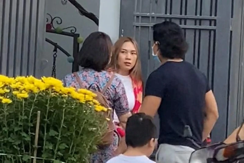 Mỹ nam quê Cà Mau suốt 9 năm vướng tin hẹn hò đàn chị hạng A, bị tóm được về Đà Nẵng ra mắt gia đình dịp Tết - Hình 4