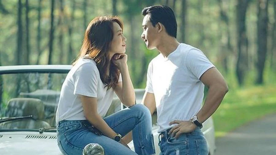 Mỹ nam quê Cà Mau suốt 9 năm vướng tin hẹn hò đàn chị hạng A, bị tóm được về Đà Nẵng ra mắt gia đình dịp Tết - Hình 1