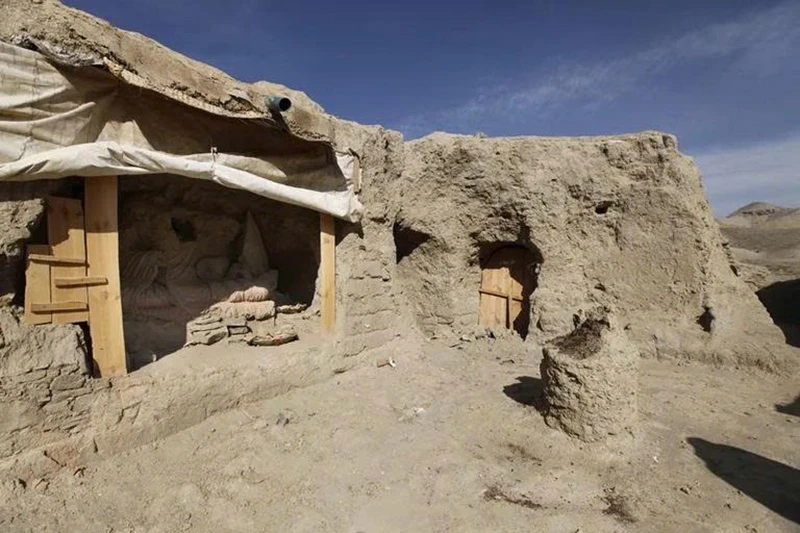 Afghanistan: Nơi kinh đô Phật giáo hóa thạch trong cát bụi - Hình 6