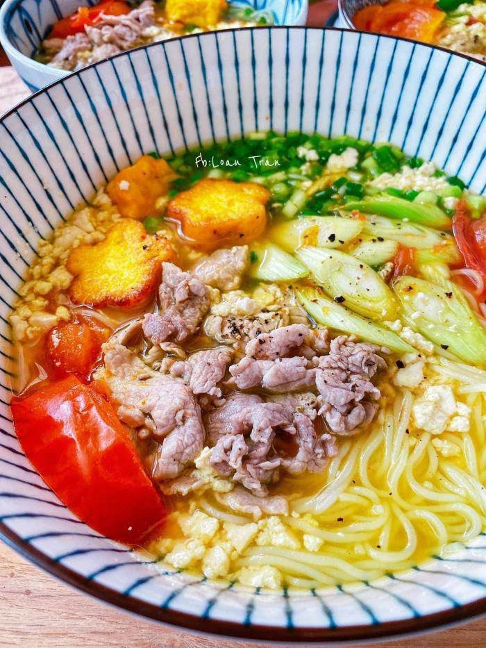 5 món nước cực ngon, vừa dễ làm lại dễ ăn cho cuối tuần nắng nóng không cần nấu cơm - Hình 5