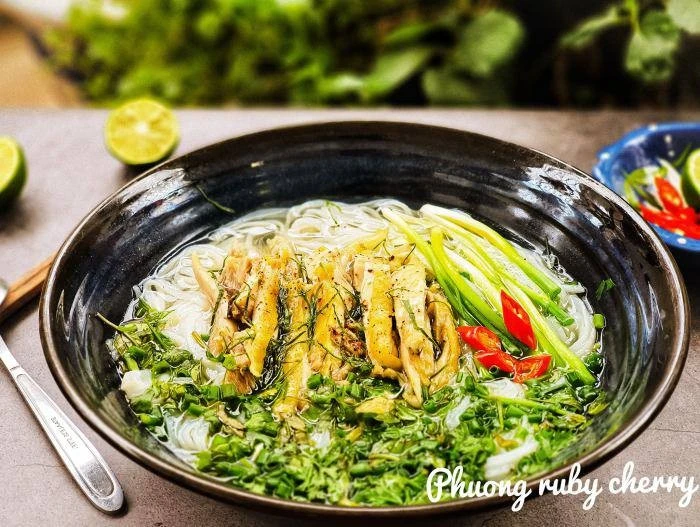 5 món nước cực ngon, vừa dễ làm lại dễ ăn cho cuối tuần nắng nóng không cần nấu cơm - Hình 3