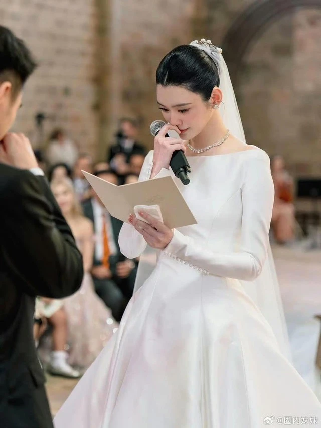 Đúng đẳng cấp đám cưới hào môn của thiếu gia sòng bạc: Dùng tỏi trang trí bàn tiệc, ý nghĩa phía sau cực sâu sắc - Hình 4