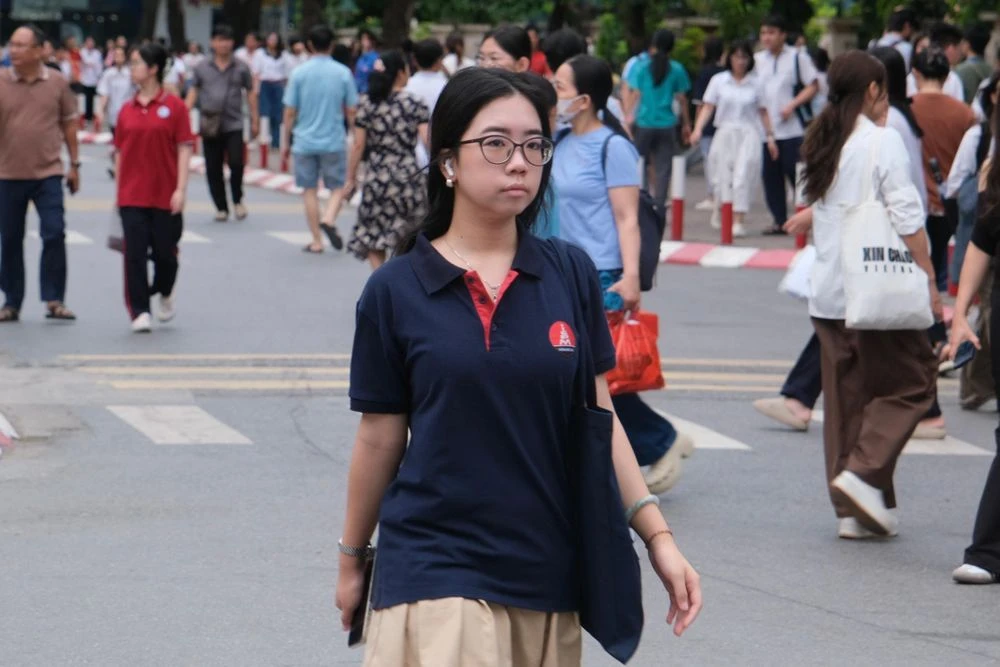 Một tuần 12 bài thi, sĩ tử lớp 10 chạy đua săn vé trường chuyên - Hình 2