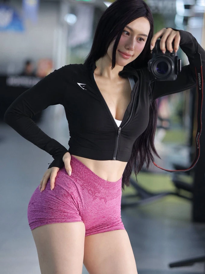 Mỹ nhân phòng gym Trang Lê khoe lão hóa ngược - Hình 5