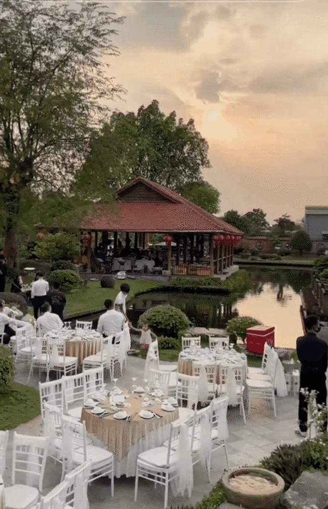 Siêu đám cưới ở Củ Chi: Khí chất hào môn, gia phong quyền quý toát lên từ tư gia nhà gái - Hình 10