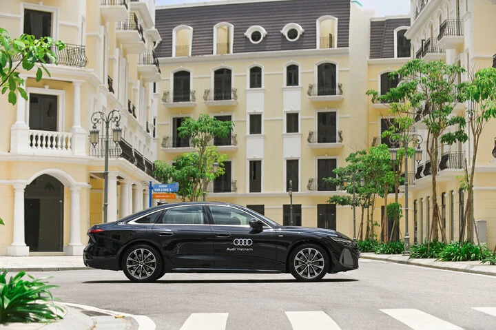 Cận cảnh Audi A6 S Line 2026: Đột phá công nghệ hiển thị và không gian ...