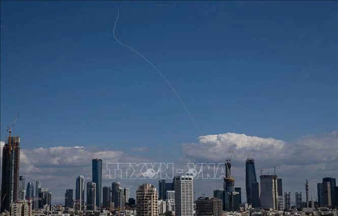 Iran, Israel tuyên bố ngừng tấn công lẫn nhau - Hình 2