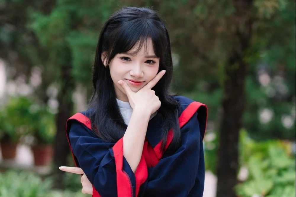 Gia cảnh thủ khoa thi tốt nghiệp toàn quốc - Hình 1