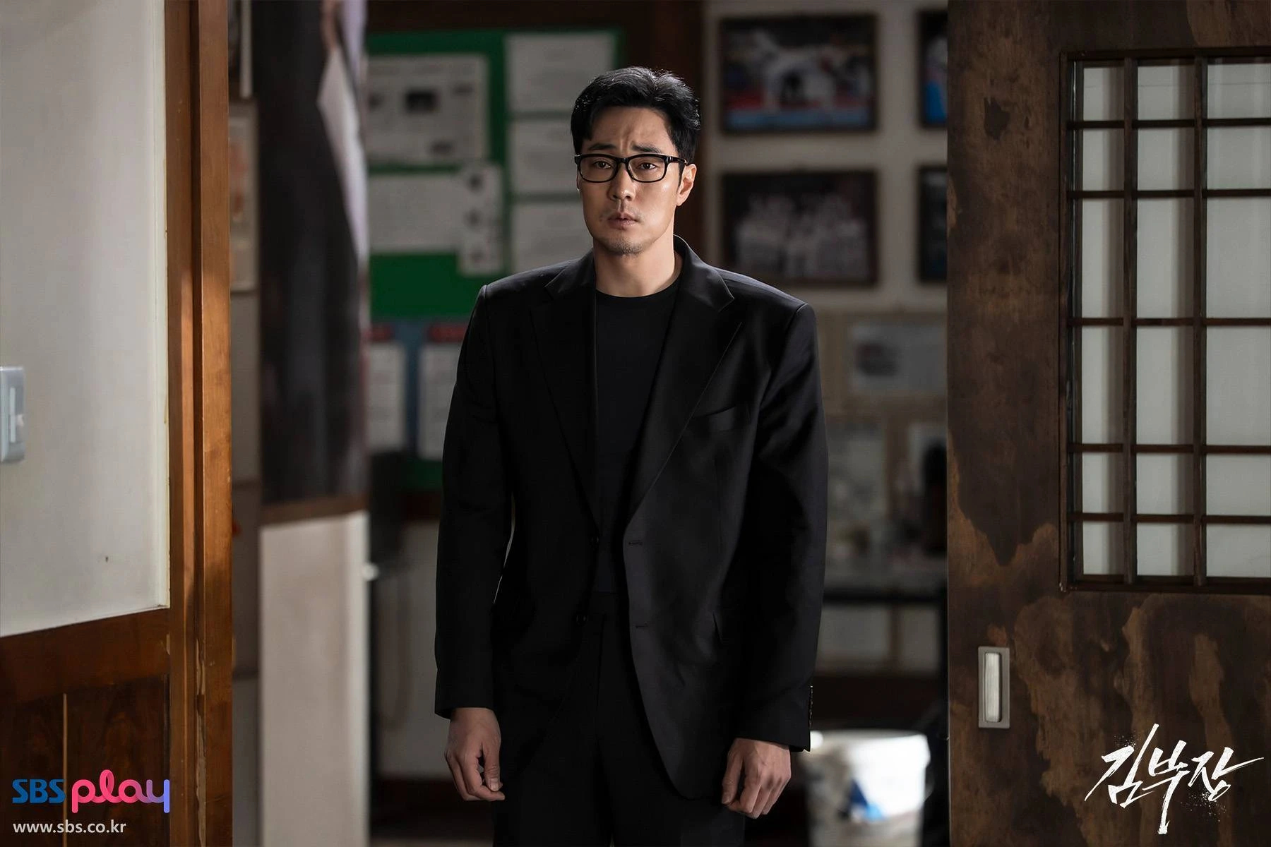 Agent Kim Reactivated: So Ji Sub tái xuất quá gắt, đấm phát nào ăn tiền phát đó - Hình 3