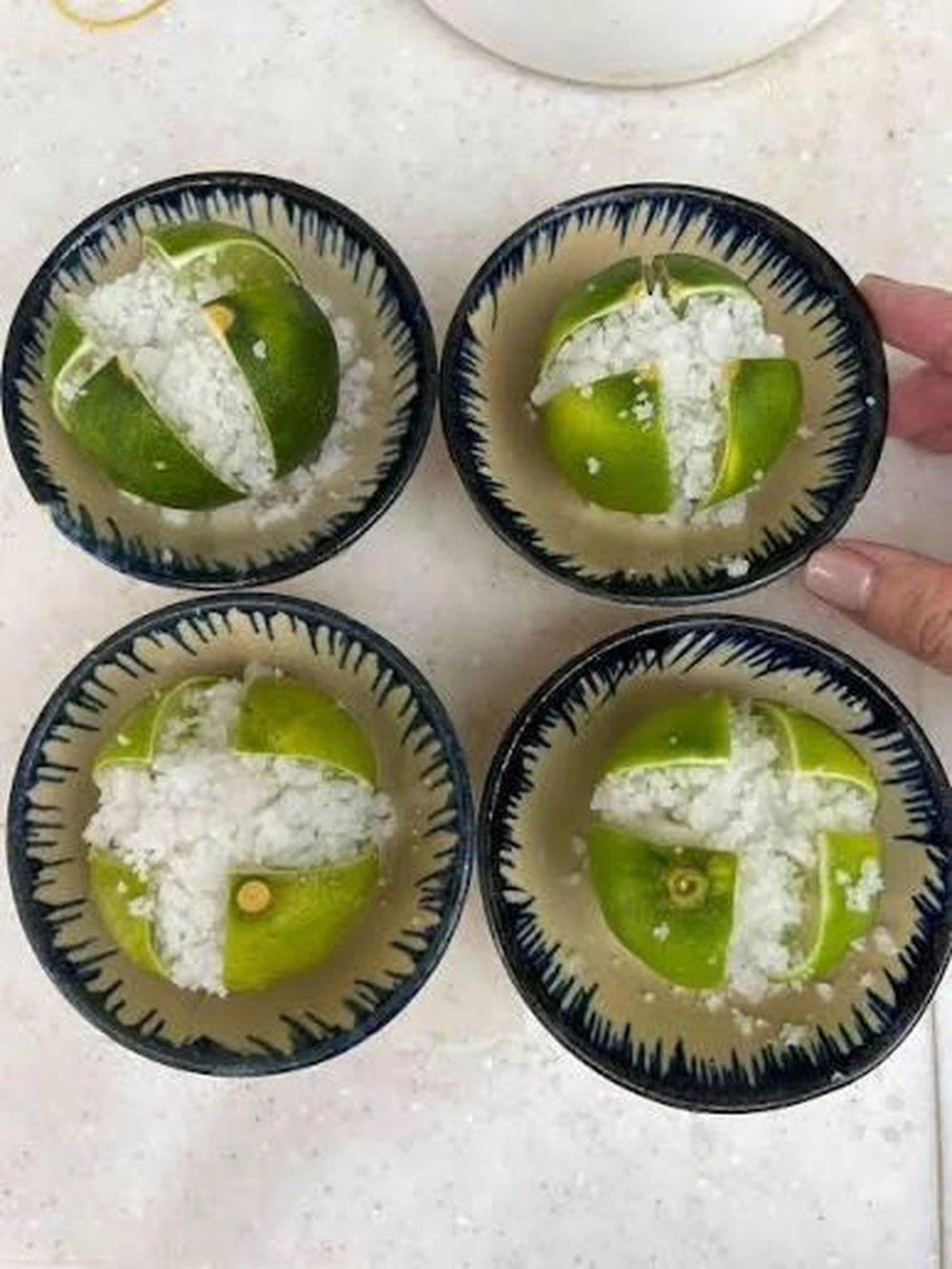 Vì sao nhiều nhà đặt bát chanh muối ở góc phòng? - Hình 2