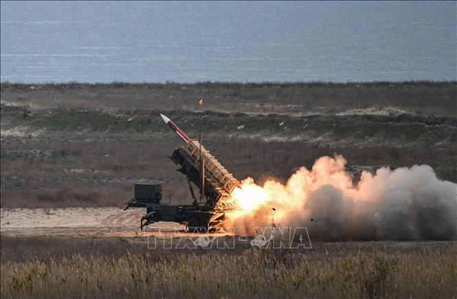 Cựu quan chức Mỹ: Ukraine chưa thể tự sản xuất tên lửa Patriot - Hình 1
