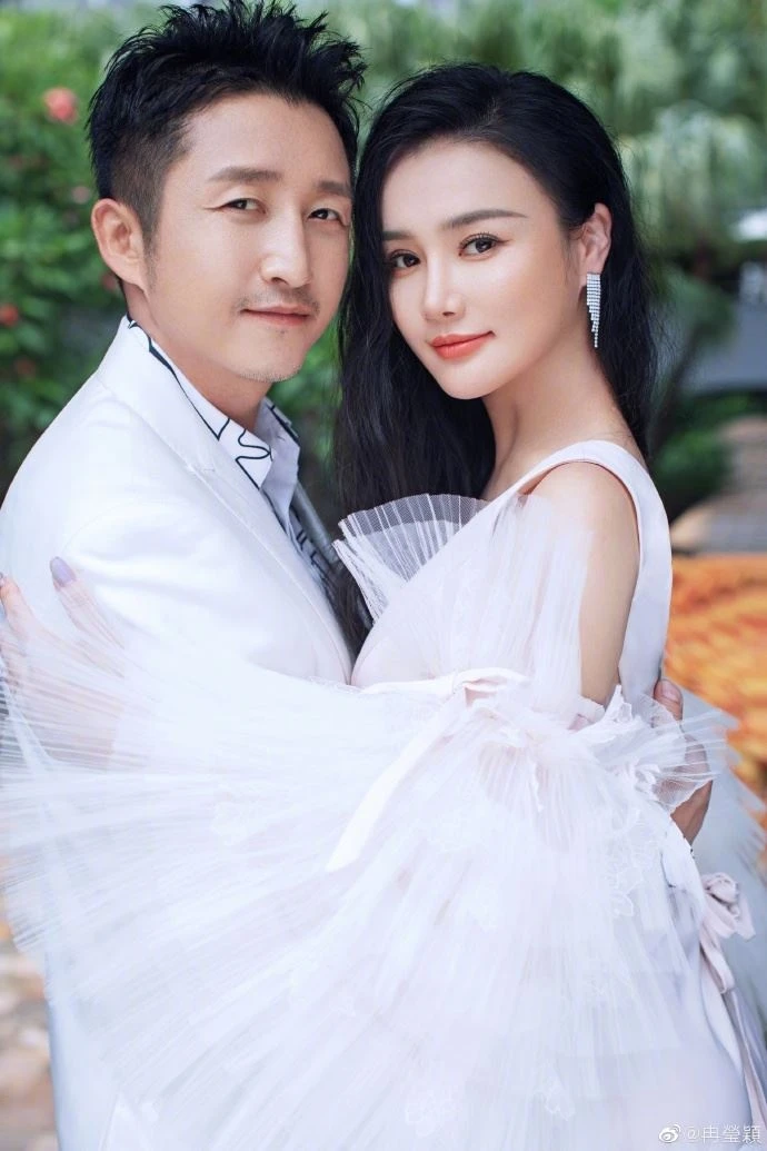 1 mỹ nhân showbiz xác nhận ly thân chồng tuyển thủ 3 năm, để lại món nợ 720 tỷ đồng - Hình 2