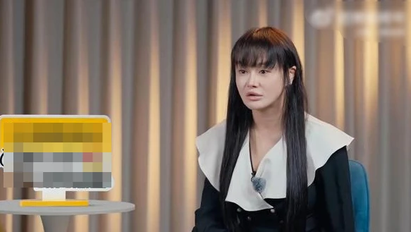 1 mỹ nhân showbiz xác nhận ly thân chồng tuyển thủ 3 năm, để lại món nợ 720 tỷ đồng - Hình 1