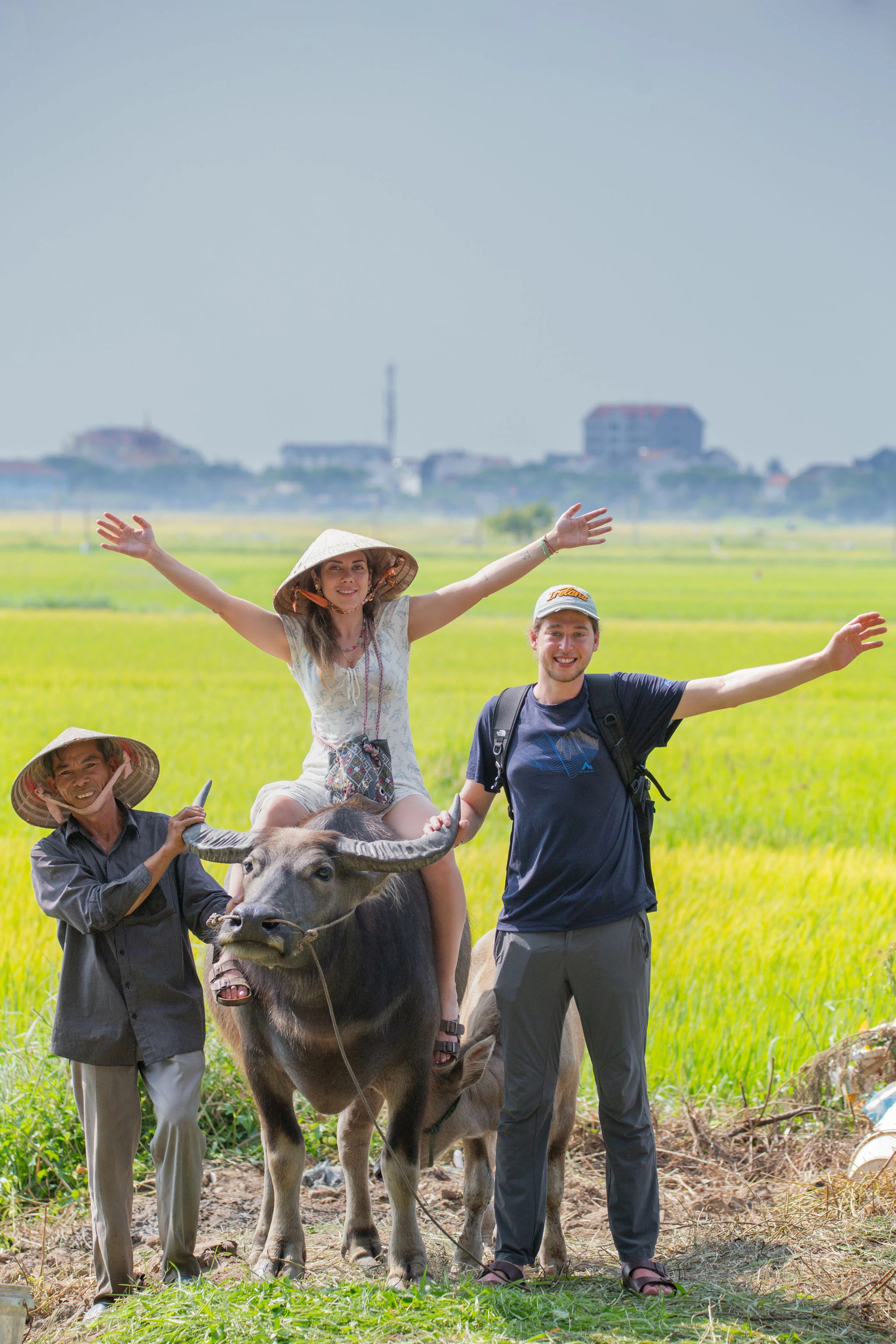 Chạm vào tĩnh lặng Đà Nẵng - Hình 1
