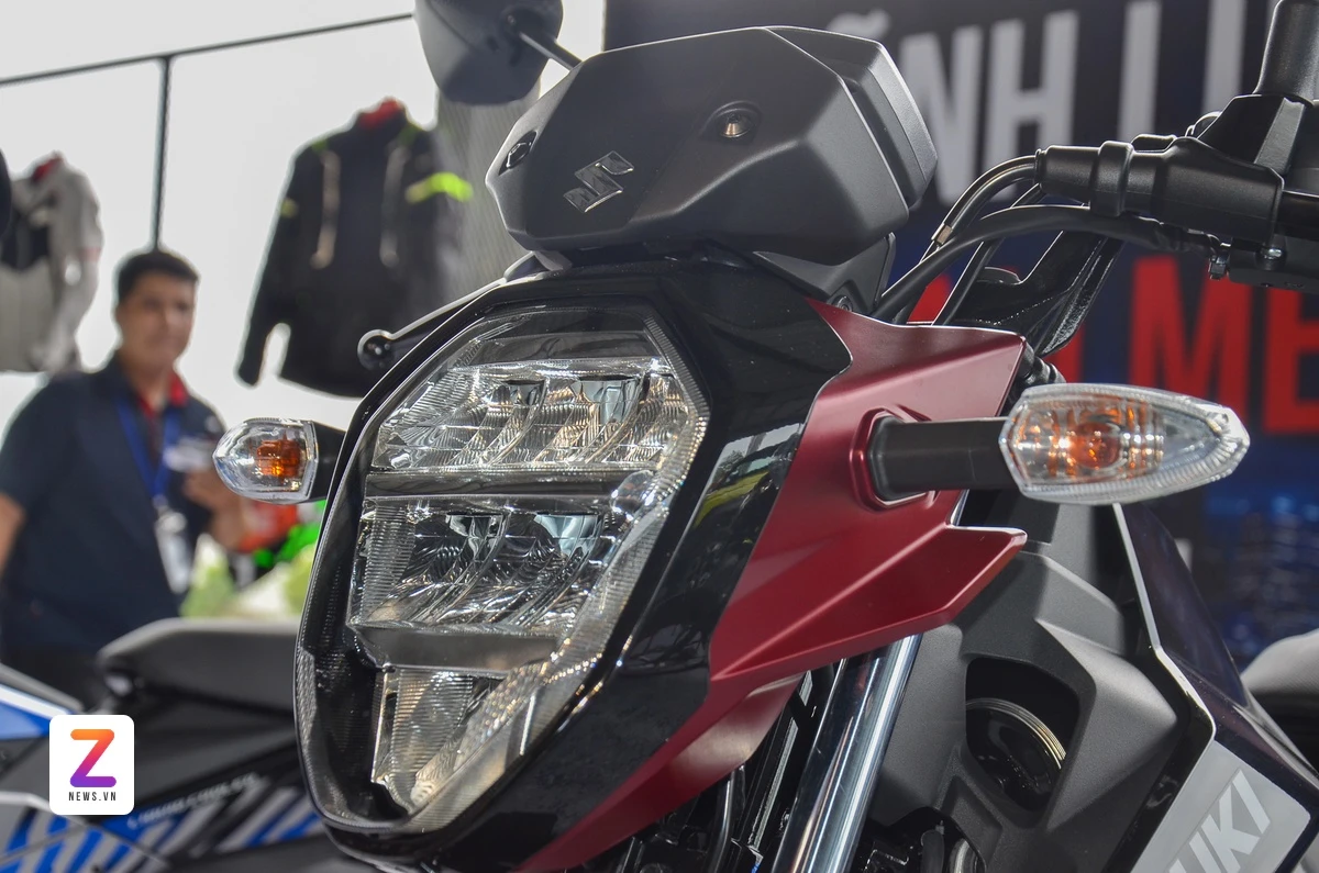 Đắt hơn chỉ 1 triệu đồng, Yamaha Exciter có gì khác Suzuki Satria? - Hình 8