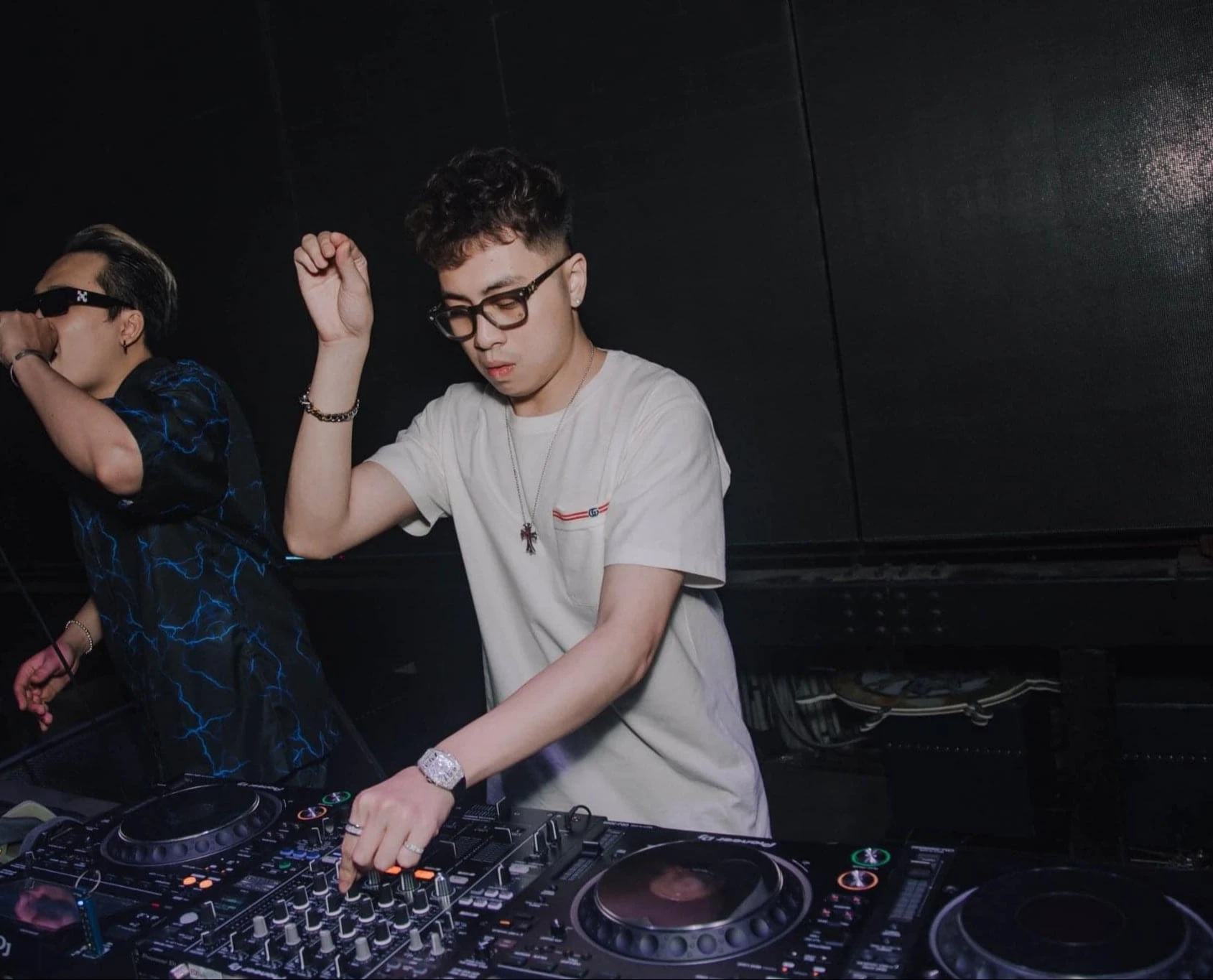 DJ Thái Hoàng là ai? - Hình 2