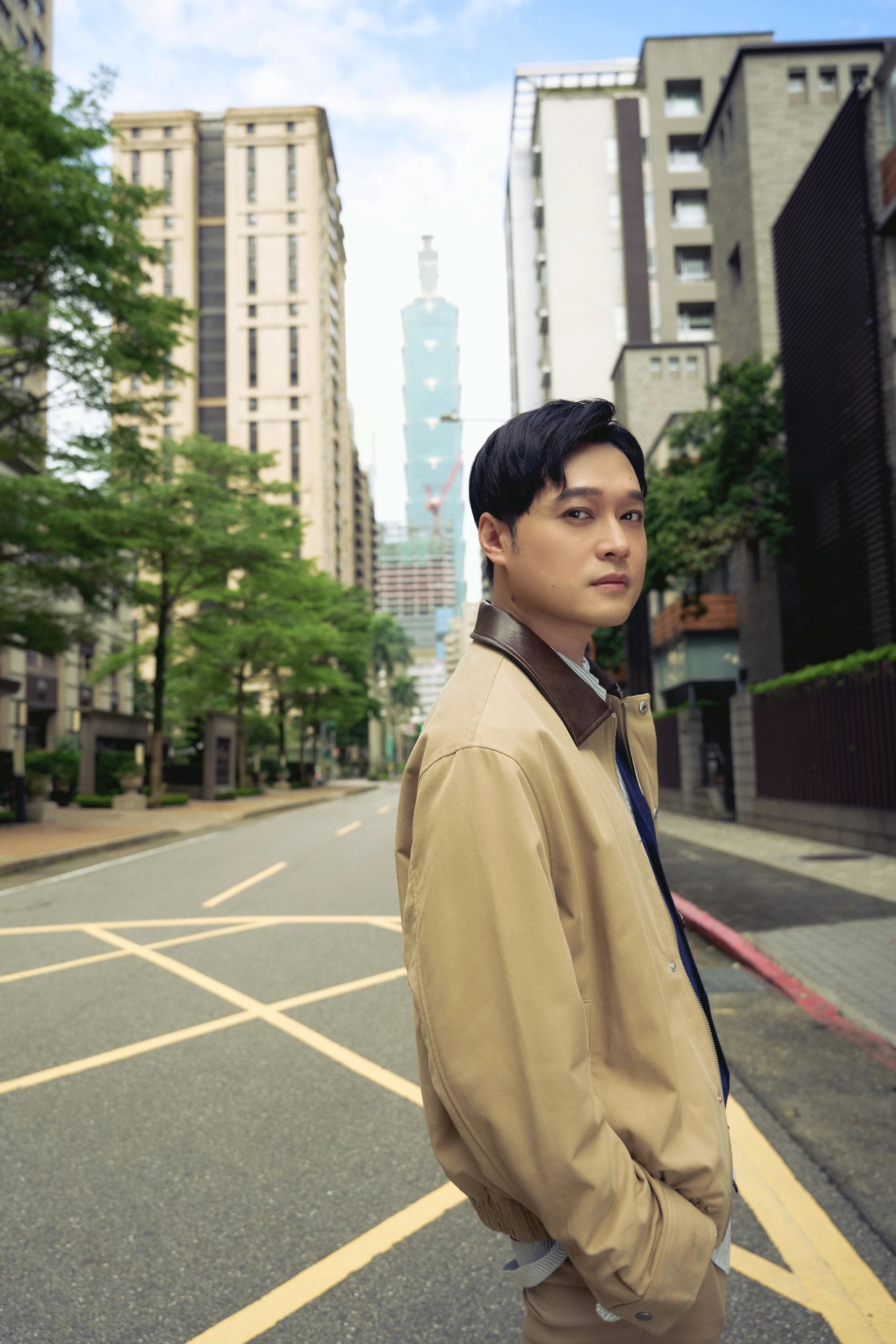 Nam ca sĩ Việt nổi tiếng cả nước bỏ nghề hát làm YouTuber 10 năm, trở lại chơi tất tay ra cả quốc tế - Hình 2