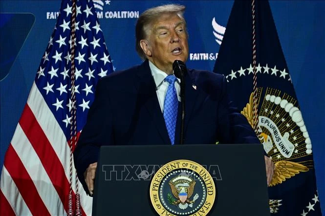 Tổng thống Trump tuyên bố Mỹ đã đưa Iran về thời kỳ đồ đá ở mức độ đáng kể - Hình 1