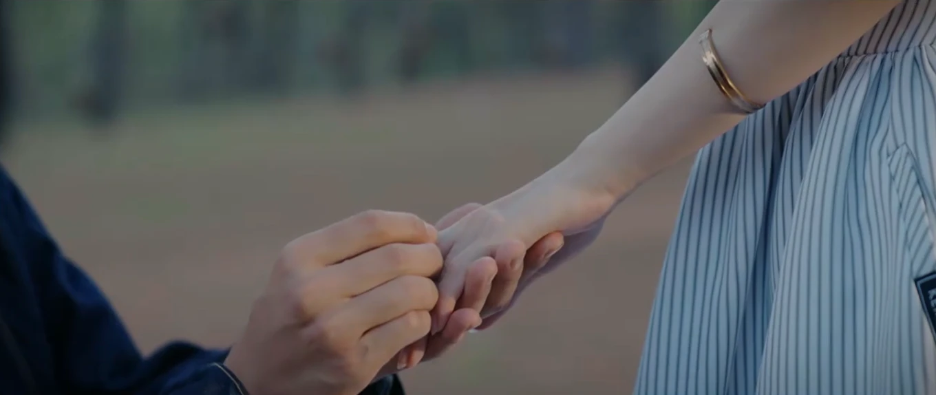 Trời cao nguyên xanh - Tập 6: Đám cưới của Tuấn gặp nguy cơ bị hủy vô thời hạn - Hình 2